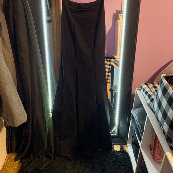 Black 2 piece jovani dress- size 6 NWT - Picture 4 of 8